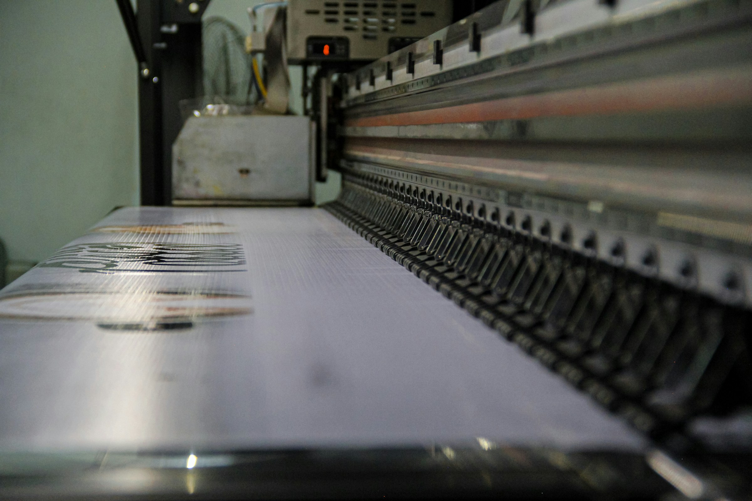 Presse rotative professionnelle — KONICA AccurioPrint C4065 OKC